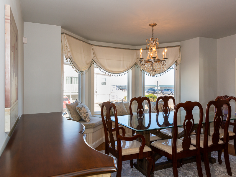 747 Ocean Blvd - Photo 7 of 37