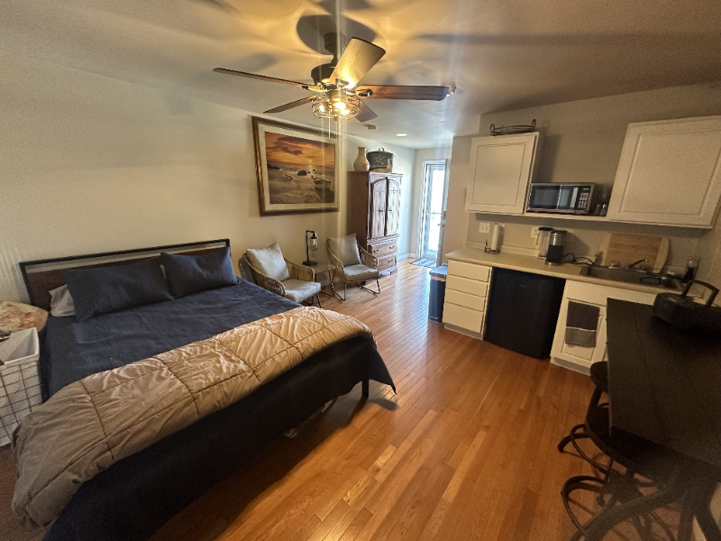6 Ashworth Ave #36 - Photo 5 of 13