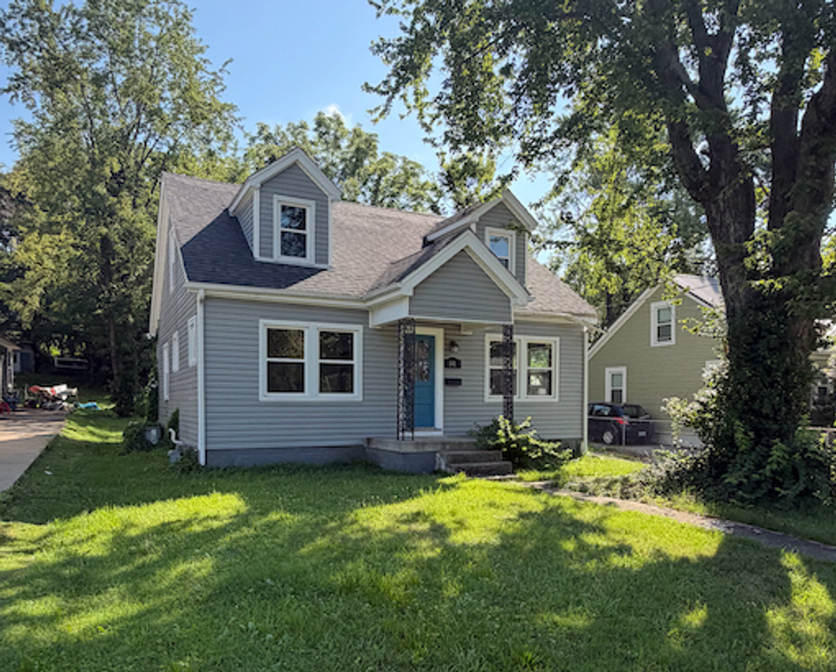 141 Brown Ave - Photo 7 of 8
