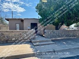 featured image of 1215 Alamo St
