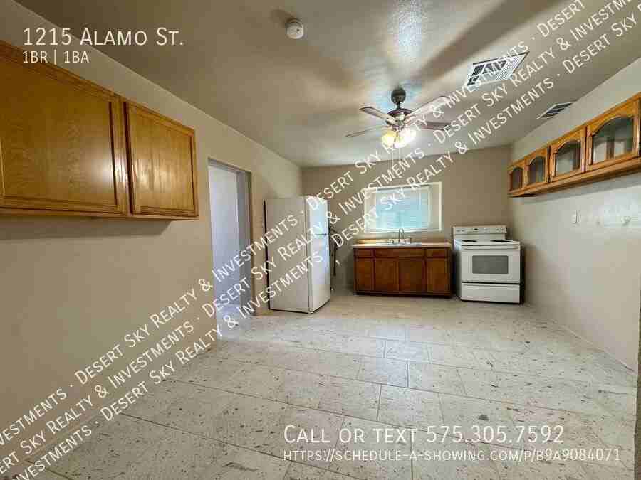 1215 Alamo St - Photo 5 of 19