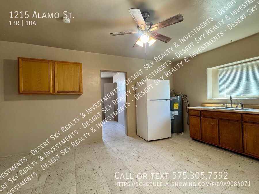 1215 Alamo St - Photo 7 of 19