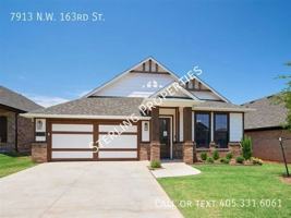 featured image of 7913 Nw 163rd St