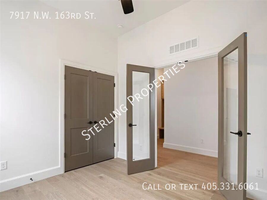 7917 Nw 163rd St - Photo 6 of 23