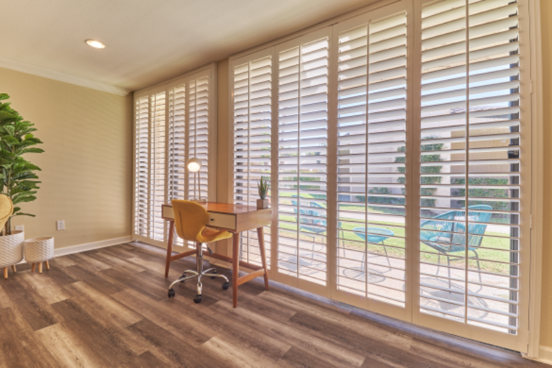 2625 N Whitewater Club Dr #D - Photo 5 of 50