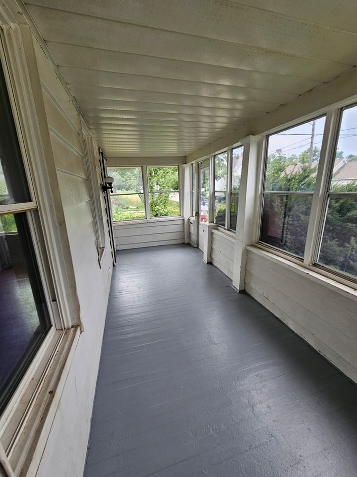 257 Wasaon St - Photo 5 of 13