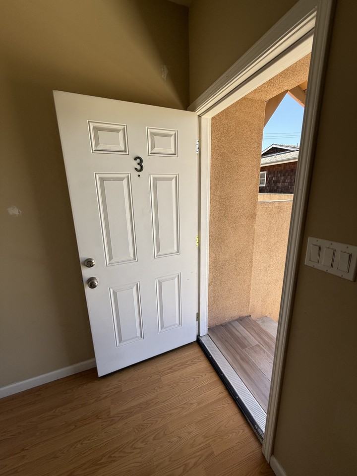 1769 Los Feliz Dr #3 - Photo 2 of 25