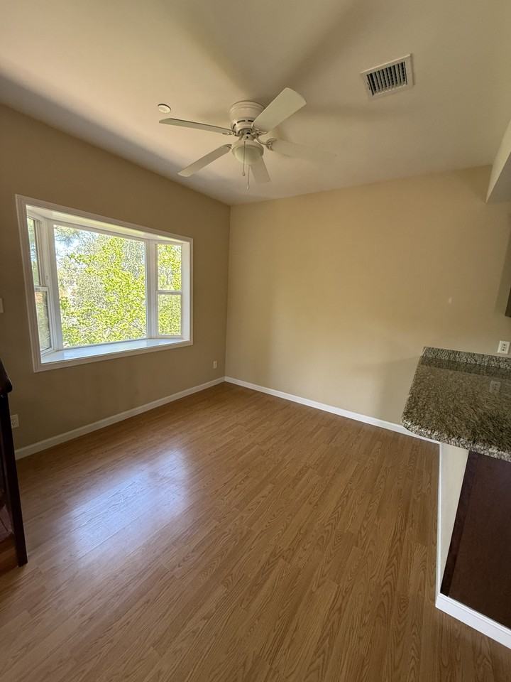 1769 Los Feliz Dr #3 - Photo 6 of 25