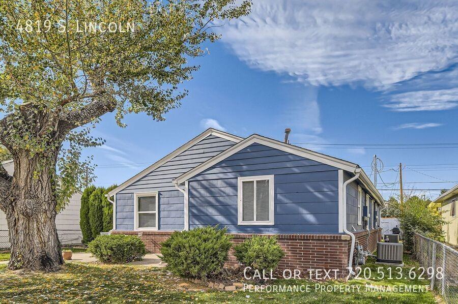 4819 S Lincoln St - Photo 3 of 29