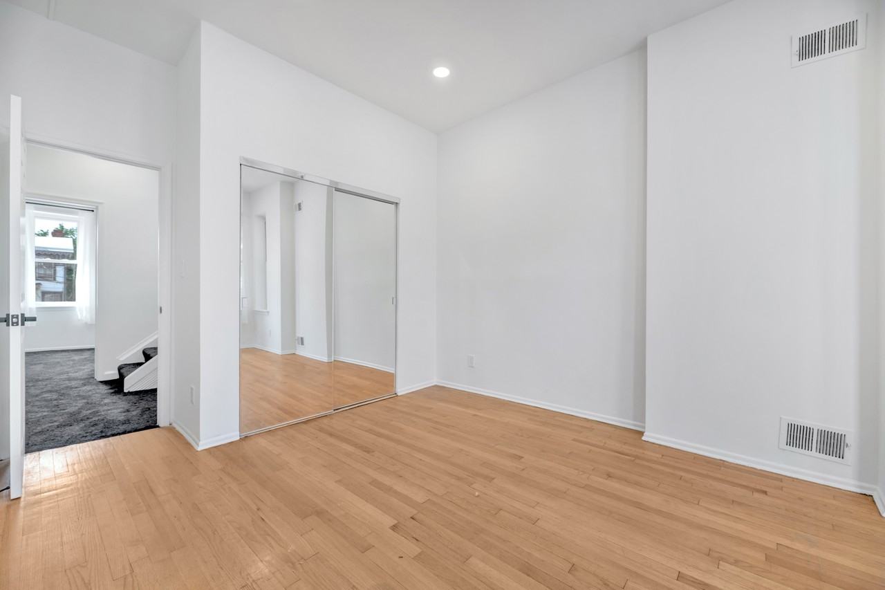406 Elm St Nw - Photo 7 of 17