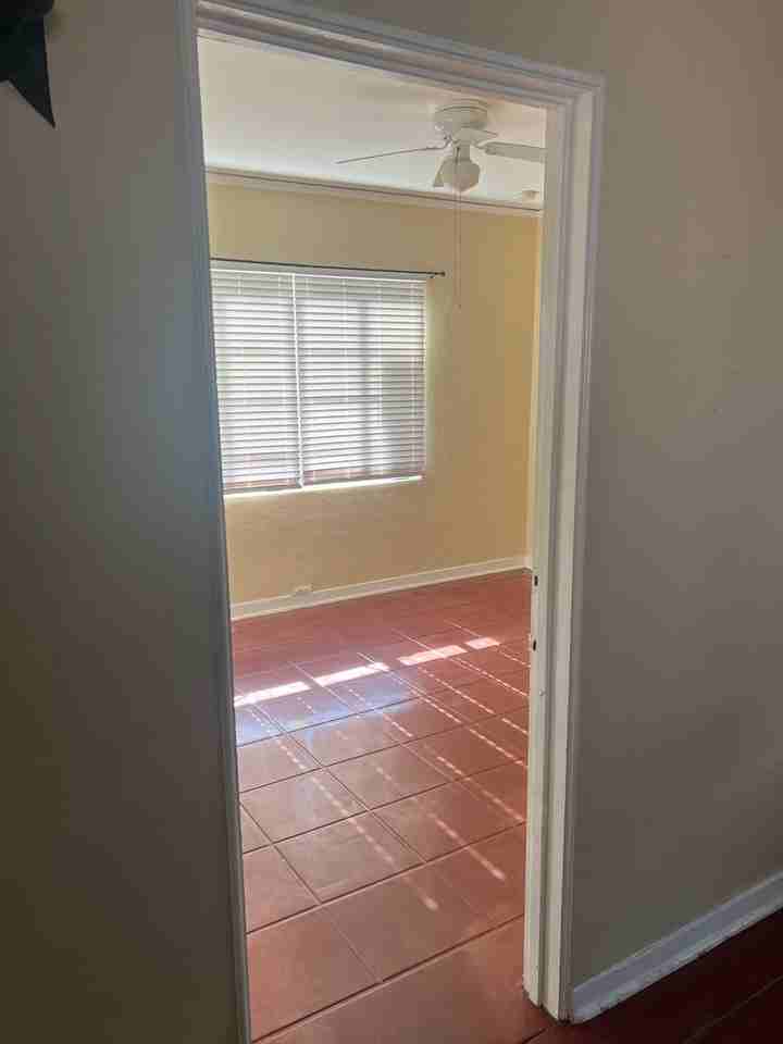 27 E University Blvd #29 - Photo 7 of 12