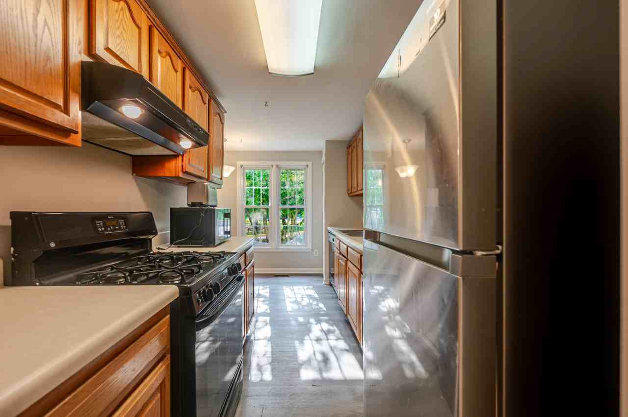14488 Black Horse Ct - Photo 7 of 34