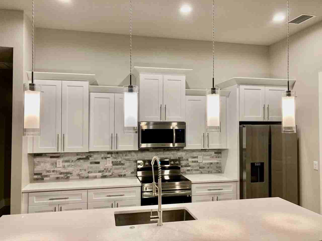 3605 39th St Sw - Photo 3 of 13