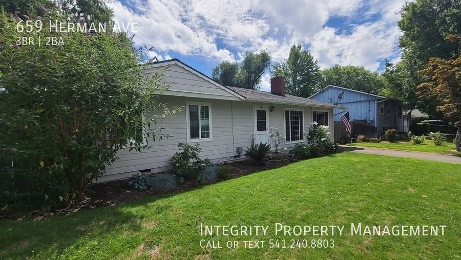 659 Herman Ave - Photo 2 of 19