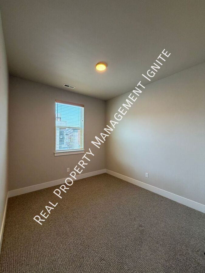 63087 Boyd Acres Rd - Photo 7 of 19