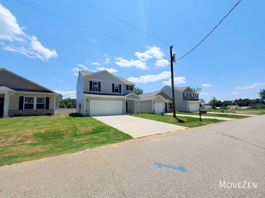161 Davis Dr - Photo 2 of 40