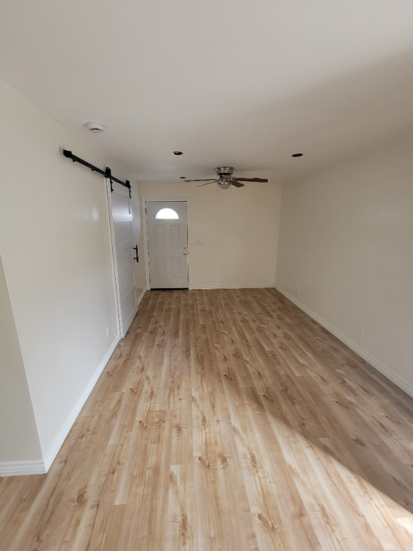 22235 Burton St #22235 - Photo 4 of 20