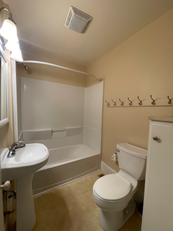 733 S 7th St - Photo 5 of 10