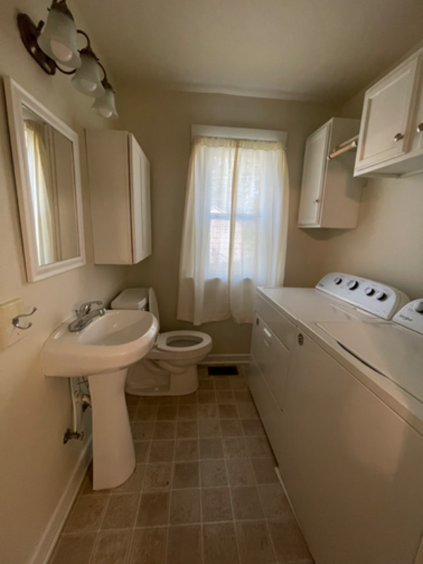 733 S 7th St - Photo 6 of 10