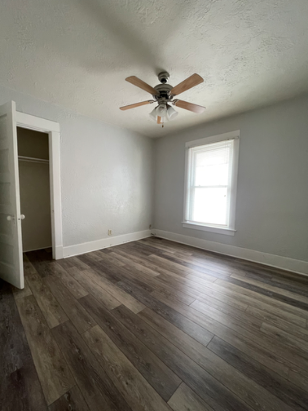 733 S 7th St - Photo 7 of 10