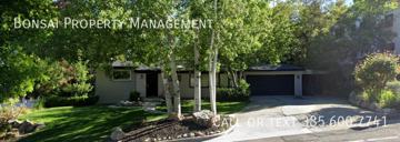 featured image of 3281 E Fortuna Dr