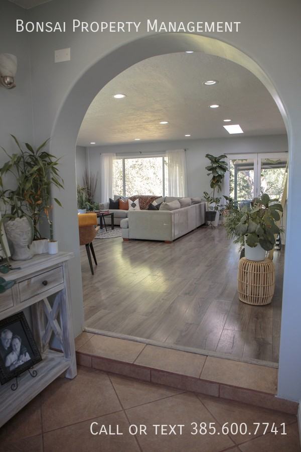 3281 E Fortuna Dr - Photo 6 of 14
