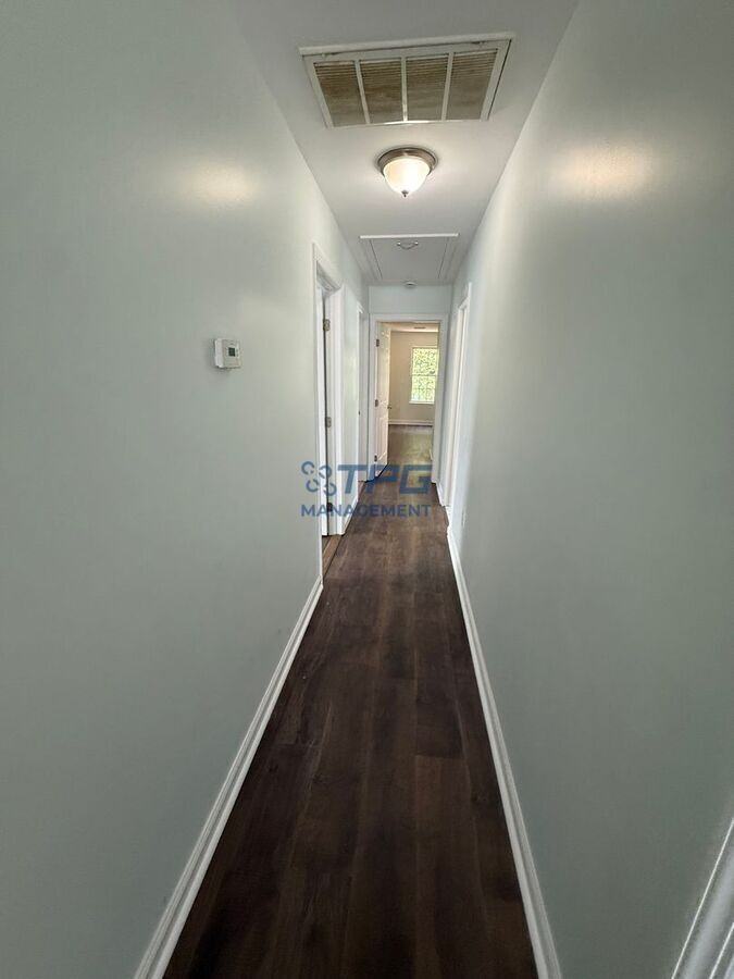 245 N 19th St #2ndFL - Photo 5 of 14