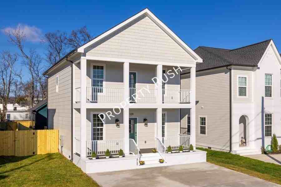 109 Scruggs St - Photo 2 of 26