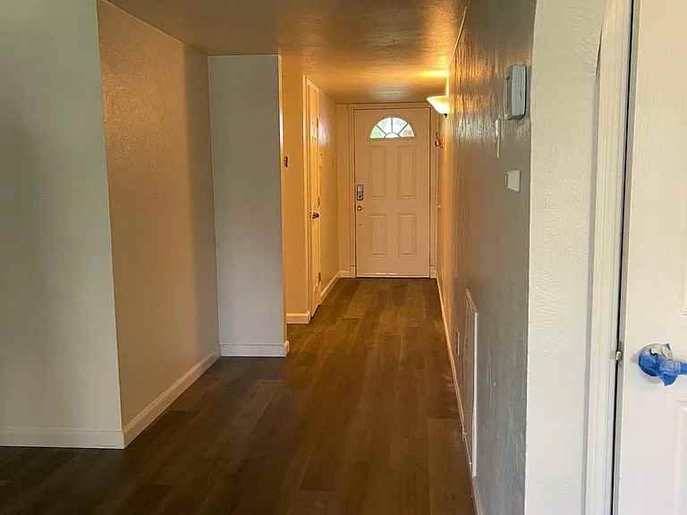 933 Shenandoah Dr - Photo 7 of 7