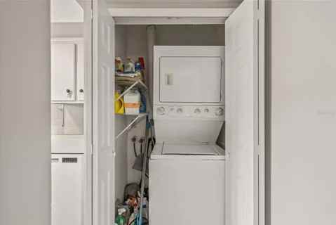416 Windrush Bay Dr - Photo 5 of 17