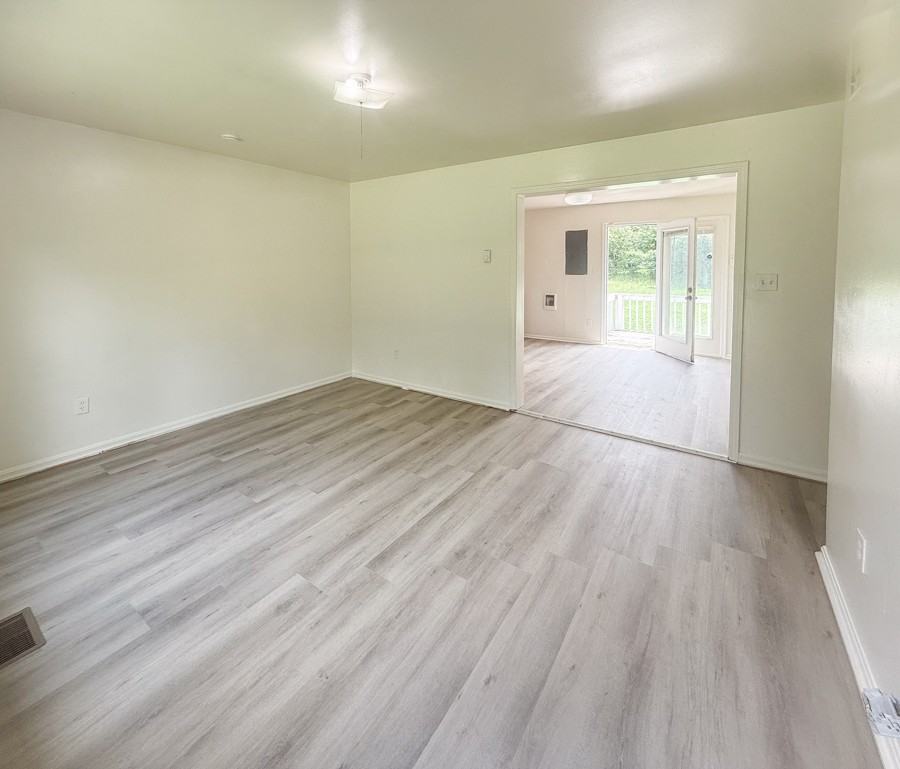 496 Lancaster Creek Dr #NA - Photo 5 of 15
