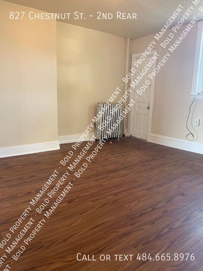 827 Chestnut St #2ndREAR - Photo 5 of 8