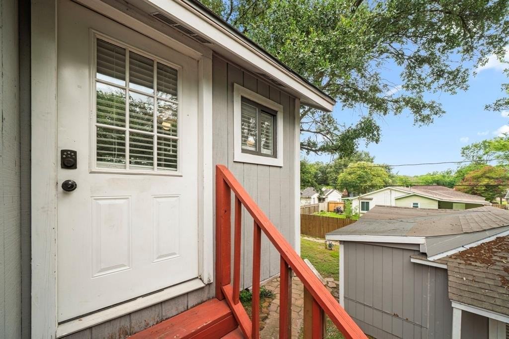 7418 Oscar Dr #2 - Photo 3 of 11