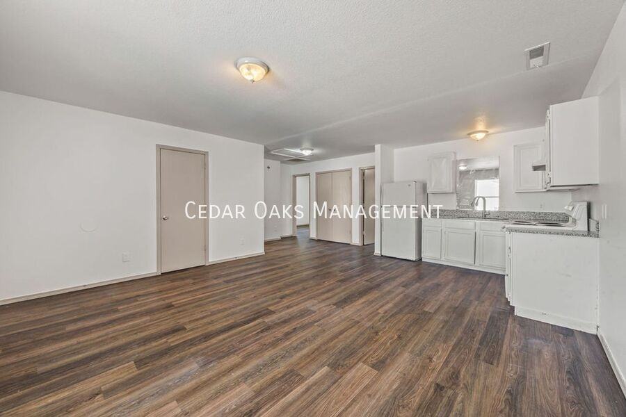 111 Josie Pl