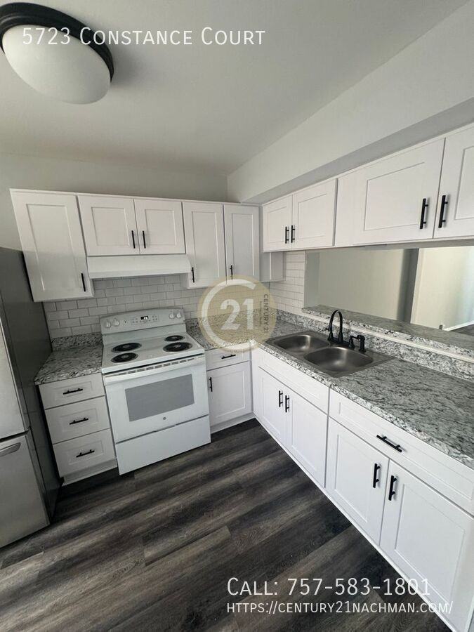 5723 Constance Ct - Photo 5 of 13