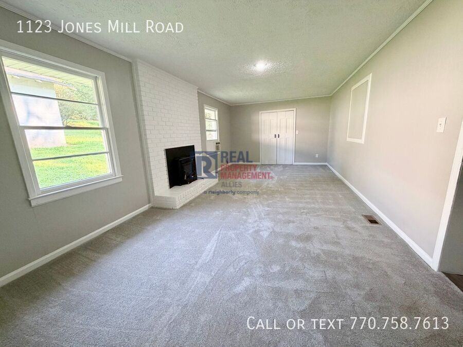 1123 Jones Mill Rd - Photo 2 of 20