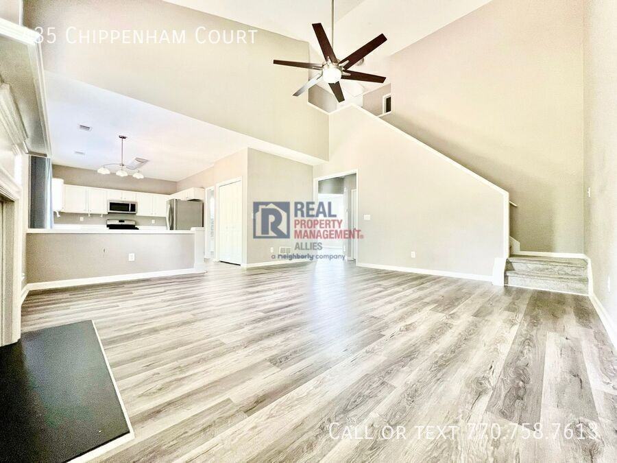 435 Chippenham Ct - Photo 3 of 23