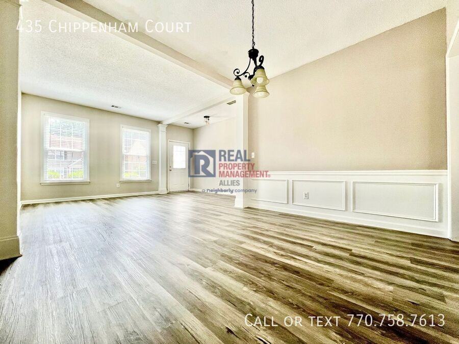 435 Chippenham Ct - Photo 5 of 23