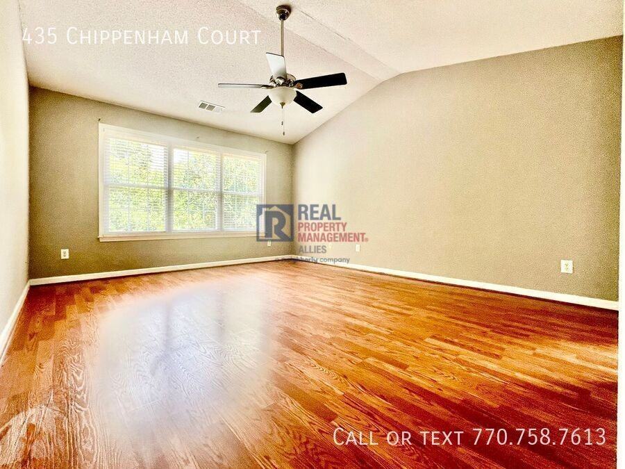 435 Chippenham Ct - Photo 7 of 23