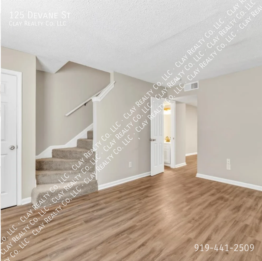 125 Devane St - Photo 5 of 33