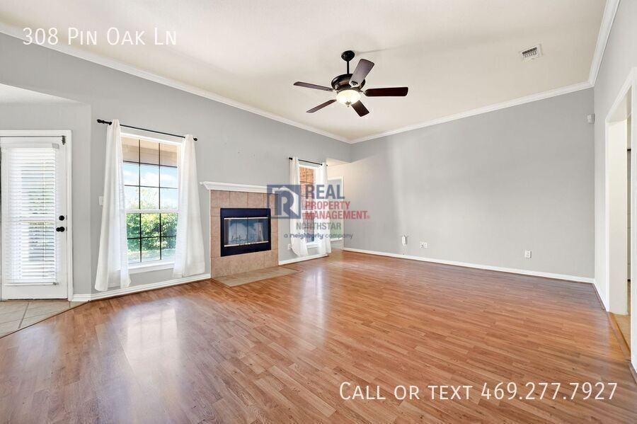 308 Pin Oak Ln - Photo 4 of 29