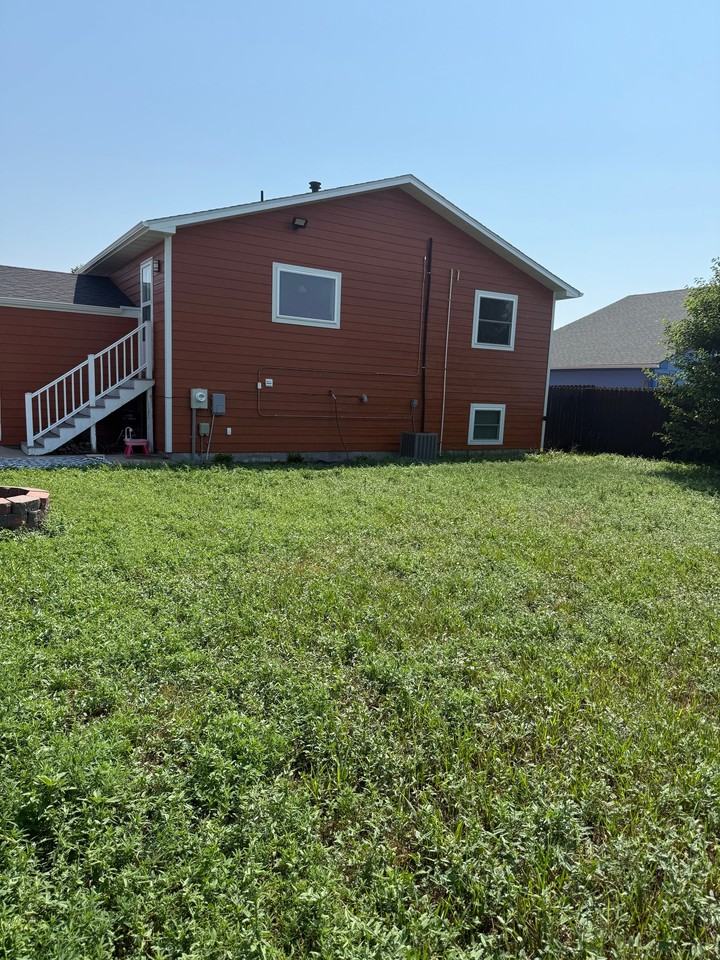 538 California St - Photo 5 of 27