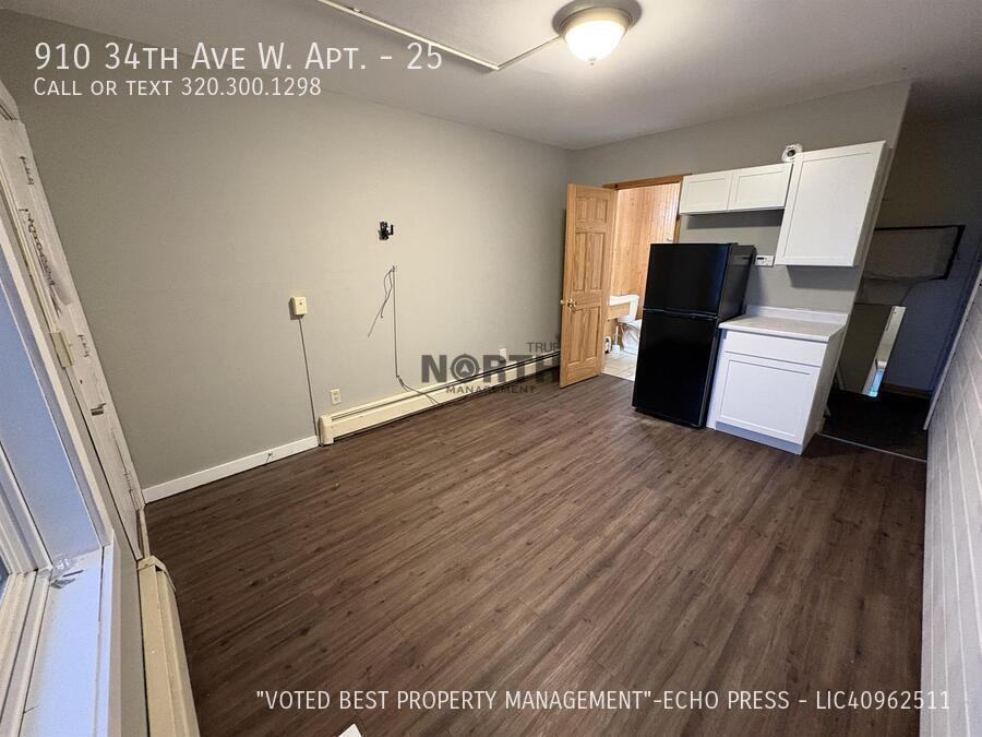 910 34th Ave W #25 - Photo 3 of 5