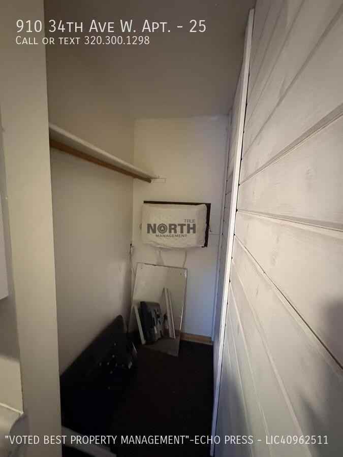 910 34th Ave W #25 - Photo 4 of 5
