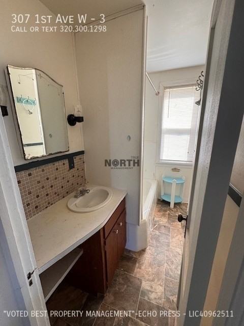 307 W 1st Ave #3 - Photo 5 of 16