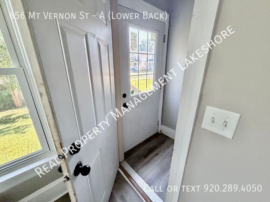 656 Mount Vernon St - Photo 6 of 13