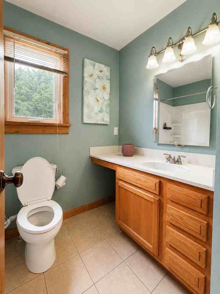 203 Breton Ridge Rd - Photo 5 of 6
