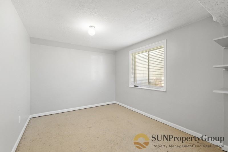 5458 Sw - Photo 6 of 21