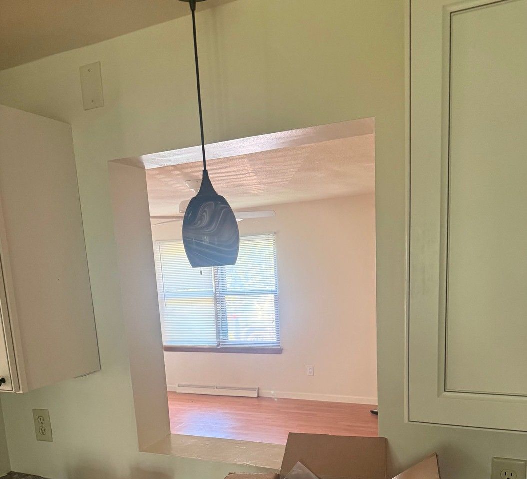323 Matilda Ave - Photo 7 of 17