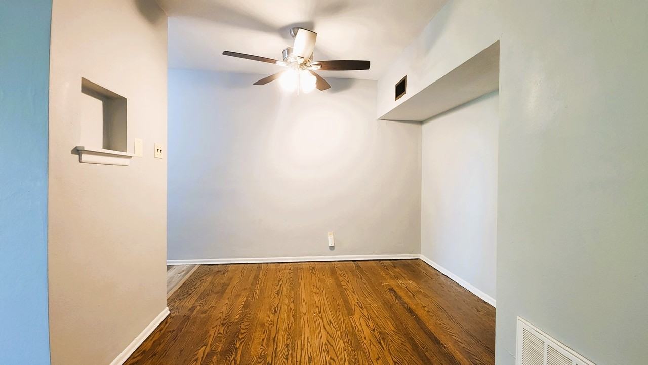 7876 Big Bend Blvd #2ndFL - Photo 5 of 12